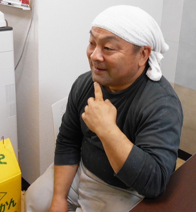 設備部　リーダー　清水 彰